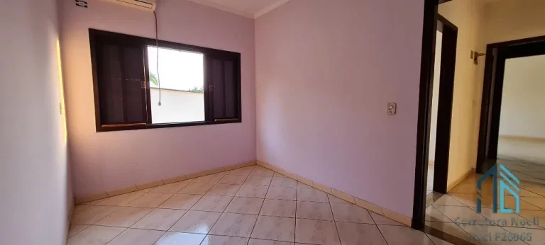 Imagem (Financiamento e estuda permuta) Sobrado a venda 04 quartos c/suíte, 04 vagas em Joinville SC