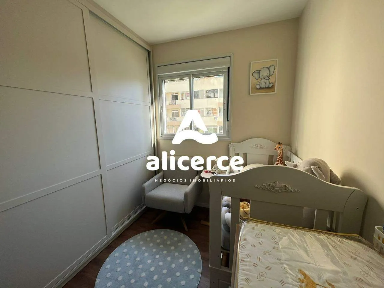 Imagem Apartamento à Venda - 3 Dorimitórios I 1 Suíte I Garagem Dupla i Semi mobiliado - no Coração do Estreito