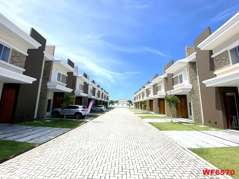 Imagem Casa de Condomínio com 3 Quartos à Venda, 120 m² em Sapiranga-Coité - Fortaleza
