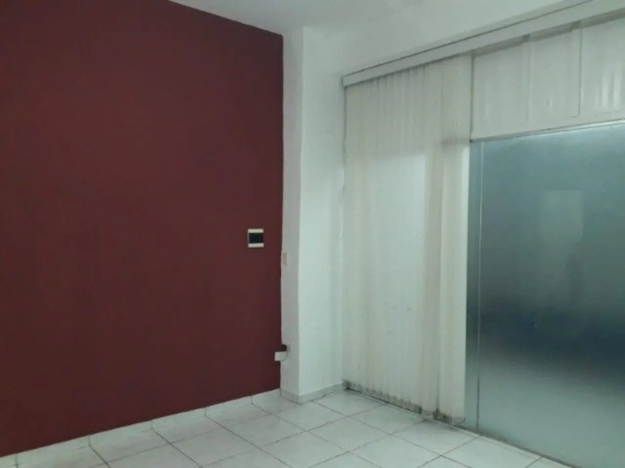 Foto do imóvel Sala Comercial em Condomínio à Venda no Centro de Sorocaba-SP: 1 Sala, 24,00m² de Área em CENTRO, SOROCABA - SP