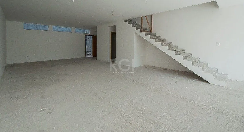 Imagem Loja para Venda - 210m², 0 dormitórios, 2 vagas - São Sebastião