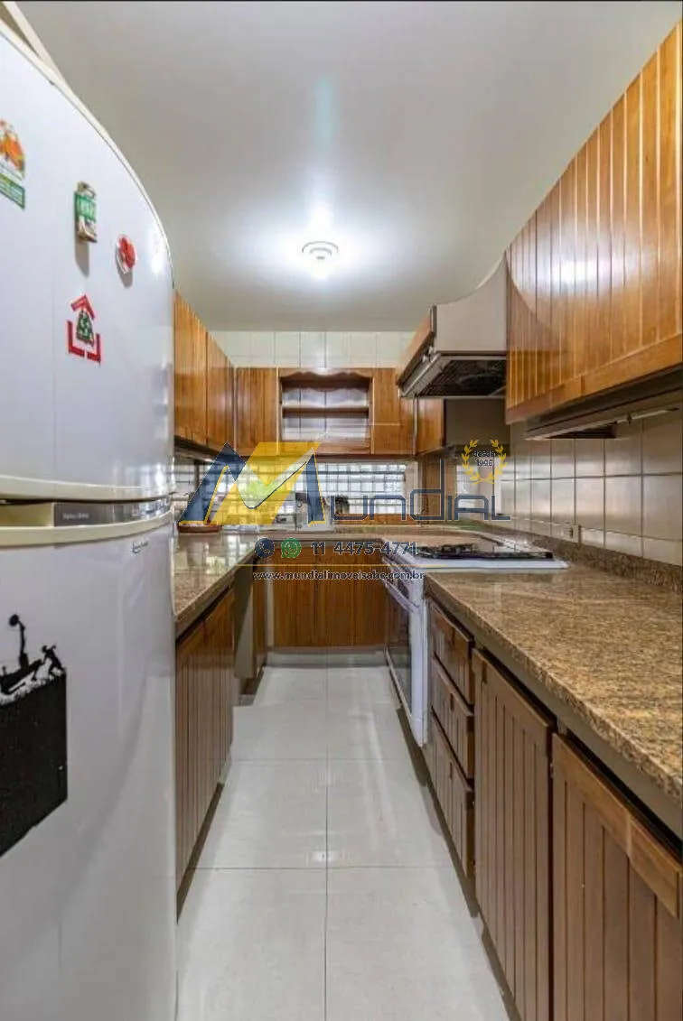 Imagem Casa alto padrão para locação comercial com 340m² e localização estratégica