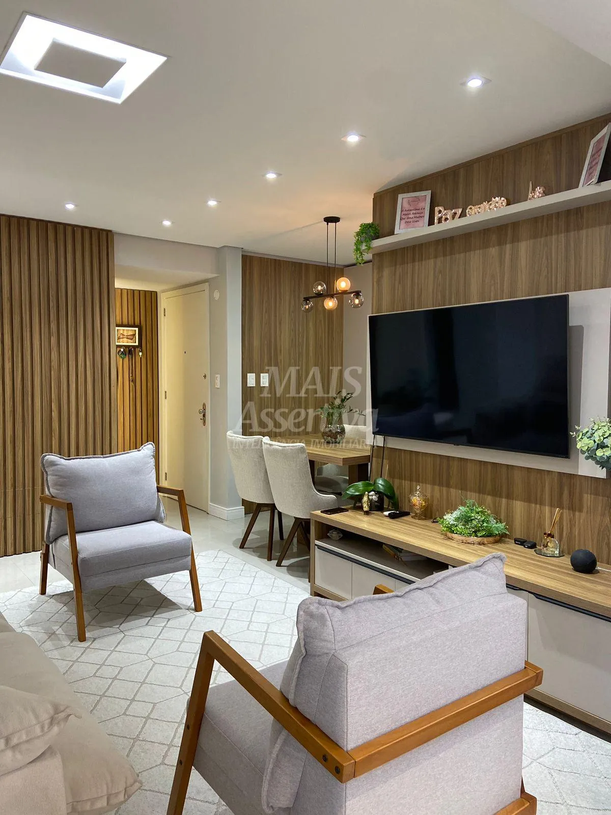 Imagem Excelente Apartamento semimobiliado em bairro nobre na Cidade de Novo Hamburgo