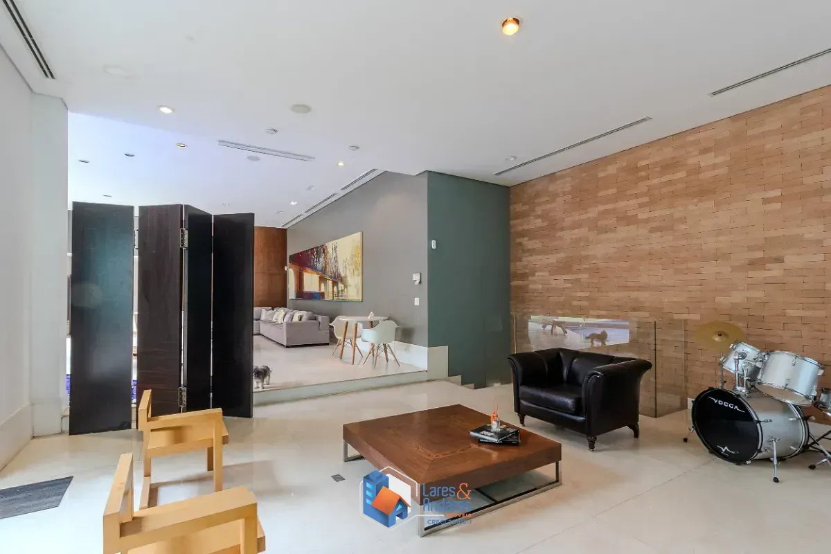 Imagem Casa para venda em Chácara Santo Antônio (Zona Sul) com 4 quartos, sendo 4 suítes, 552m²