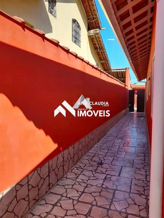 Imagem Casa com piscina na Praia de Mongagua