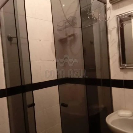 Imagem Copacabana - Residencial › Kitnet com 1 quarto(s) a Venda