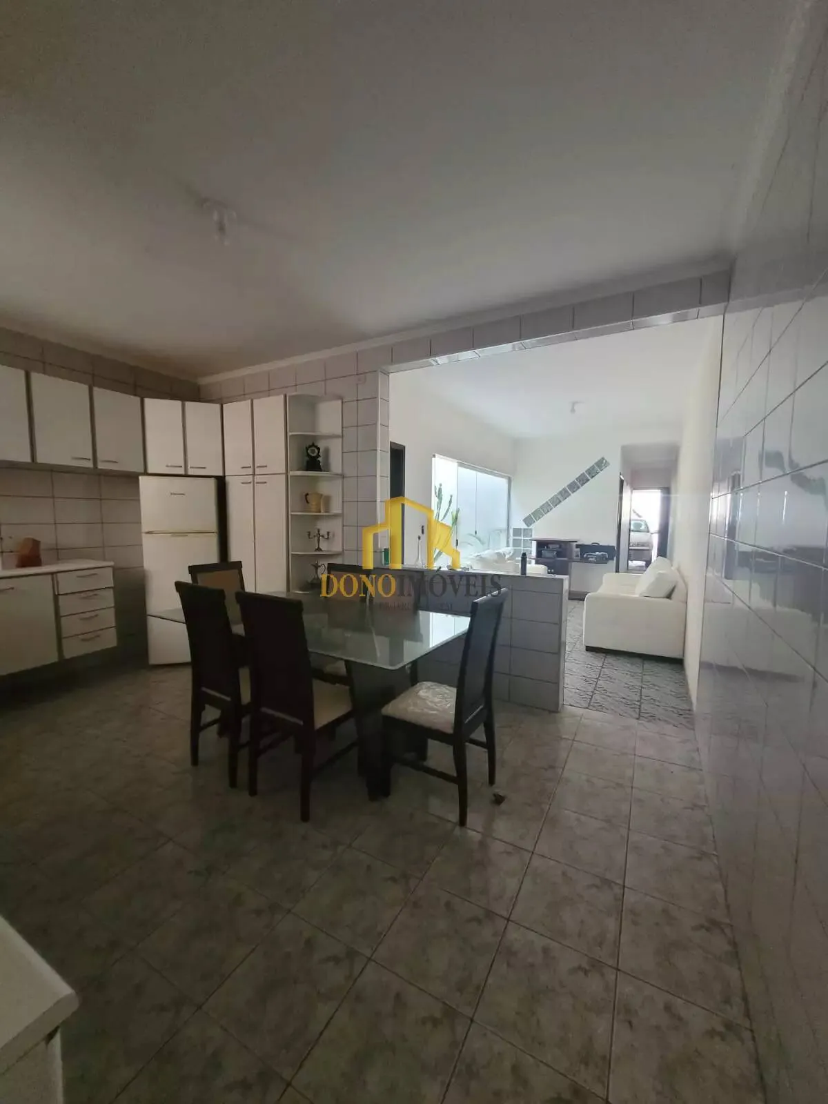 Imagem Sobrado à Venda com 4 dorms, 2 vagas, Bairro Parque Selecta II SBC