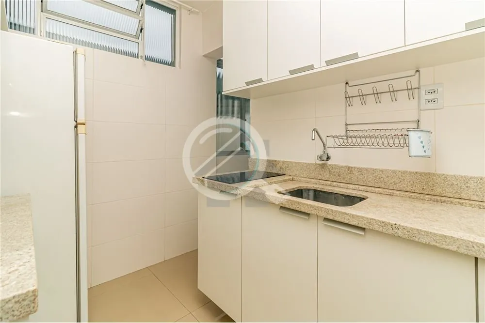 Imagem Ótimo apartamento de 2 dormitórios, 48m² privativos, banheiro social, living, cozinha e área de ...
