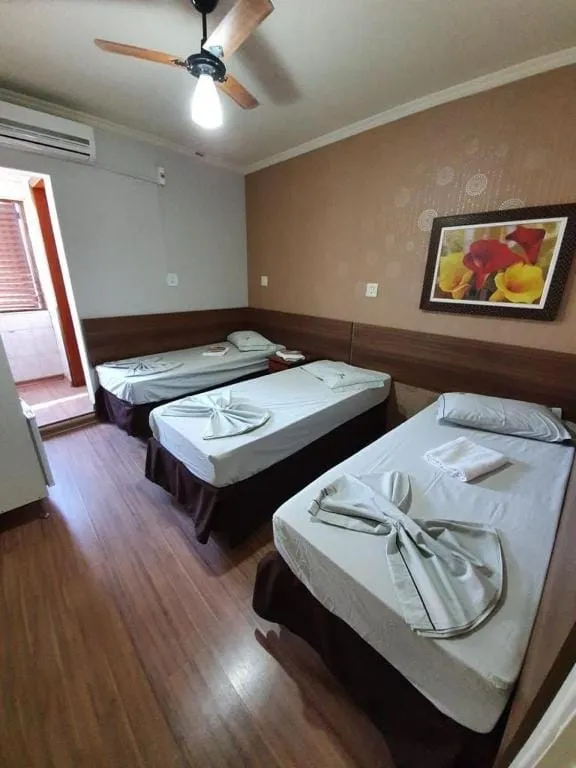 Imagem Comercial à venda 45 Quartos, 45 Suites, 240M², Centro, Aparecida - SP