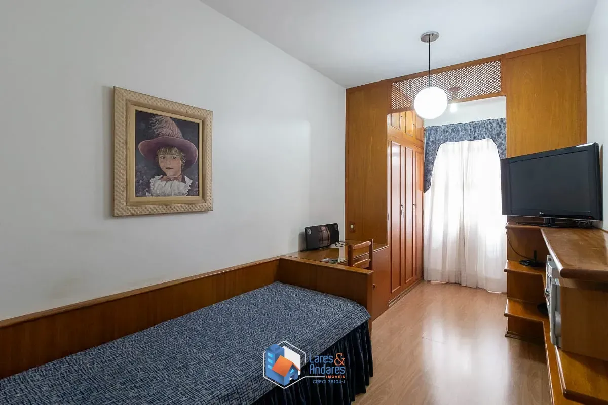 Imagem Casa para venda em Mirandópolis com 3 quartos, sendo 3 suítes, 284m²