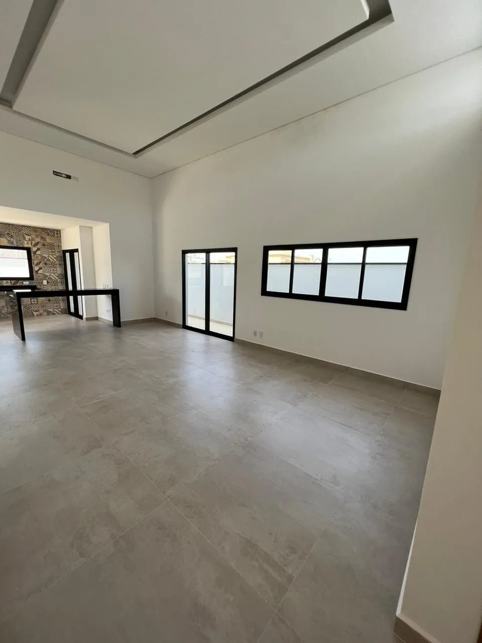 Imagem Casa à venda 3 Quartos, 1 Suite, 2 Vagas, 300M², Bairro do Grama, Caçapava - SP | Condomínio Terras do Vale