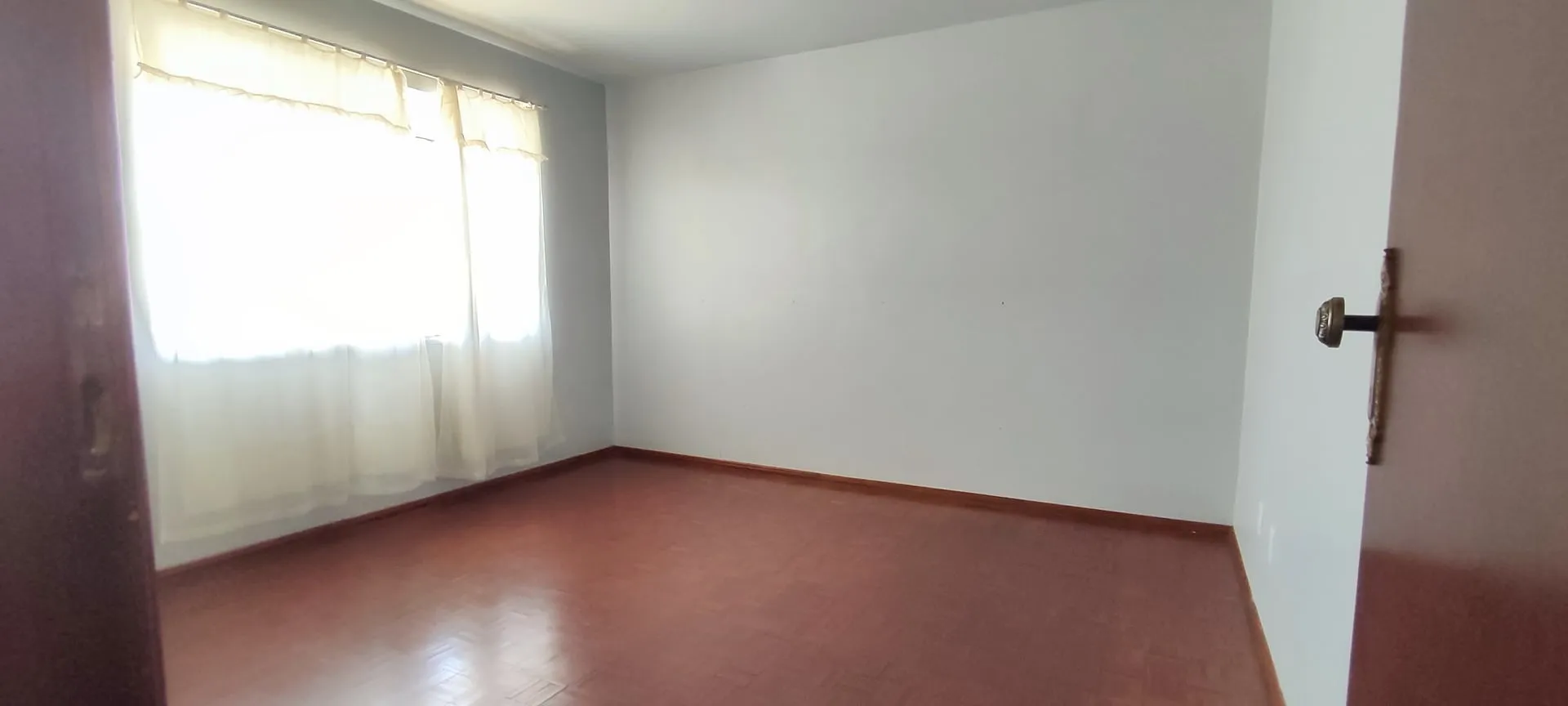 Imagem Sobrado de Esquina à Venda no São Cristóvão - 300 m² - R$ 1.118.000,00