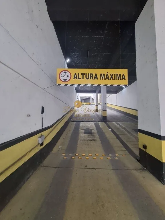 Imagem Garagem para Locação em Teresópolis / RJ no bairro Várzea