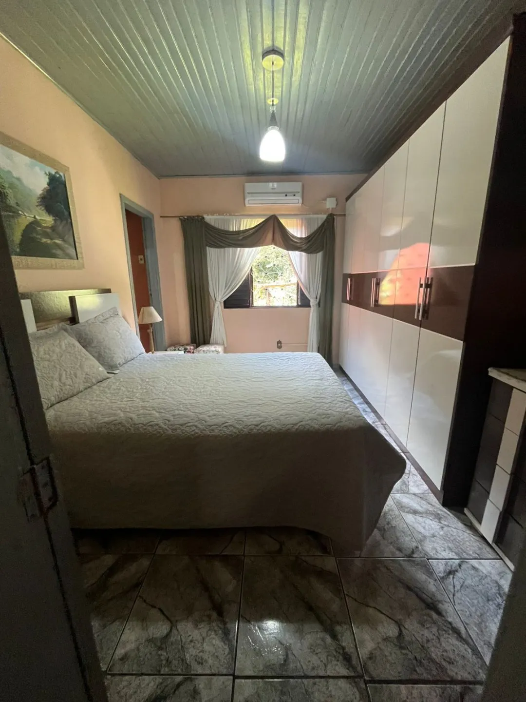 Imagem Venda de Casa com 156m² no Centro, Viamão