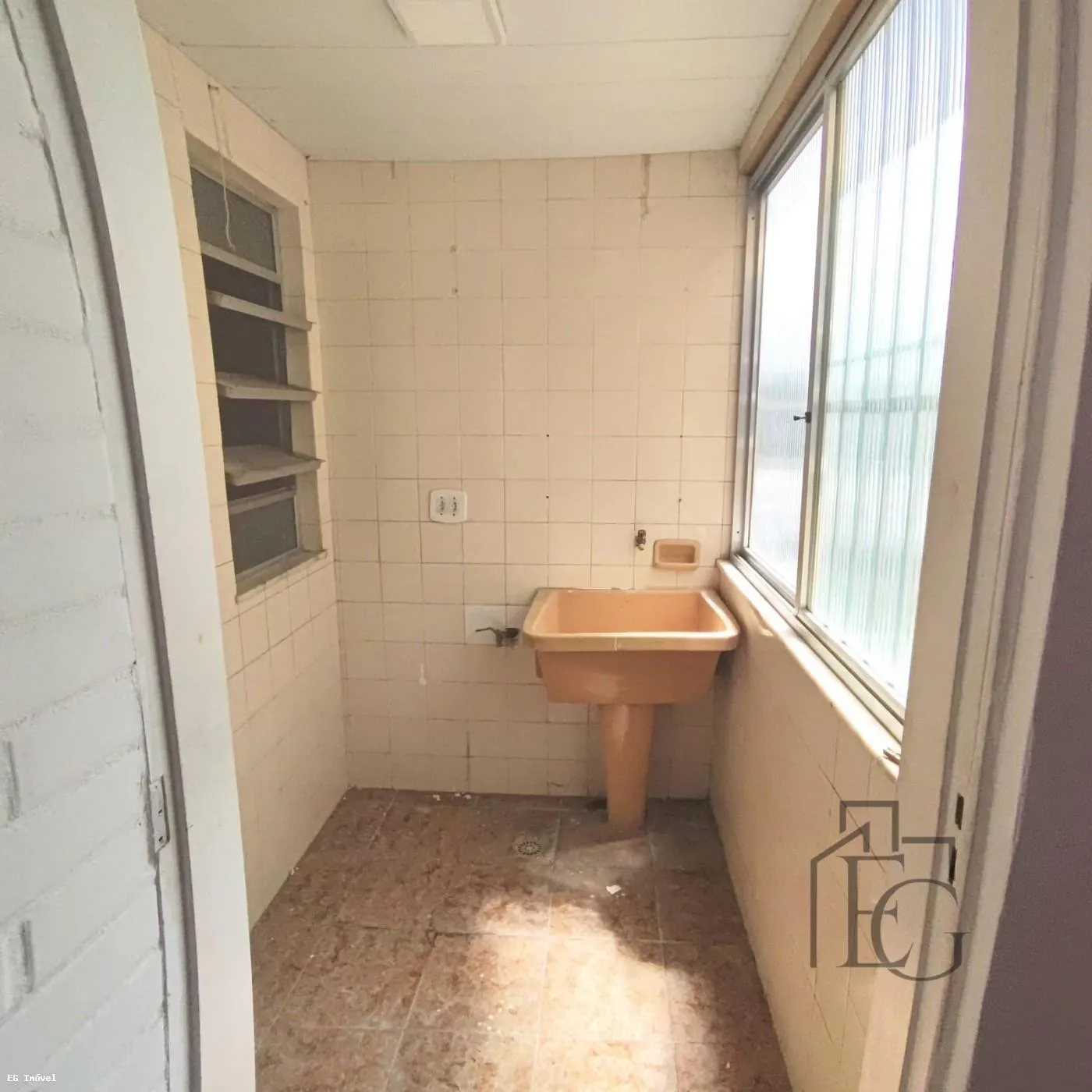 Imagem Apartamento para Venda em Araruama, Parque Hotel, 2 dormitórios, 1 suíte, 1 banheiro
