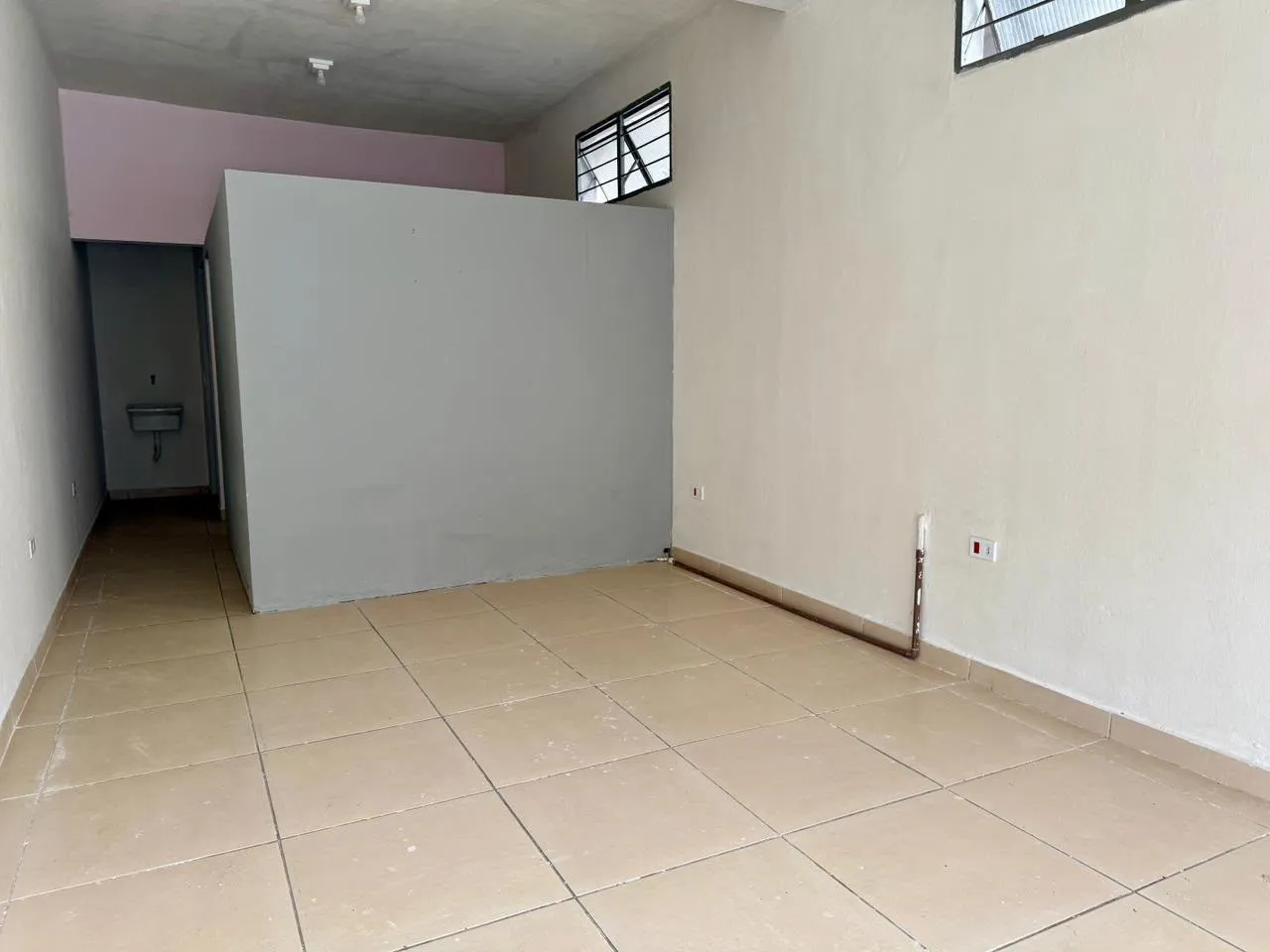 Imagem Oportunidade! Casa Residencial e Comercial | 180 m² | 2 Vagas | Jardim Maria Eugenia