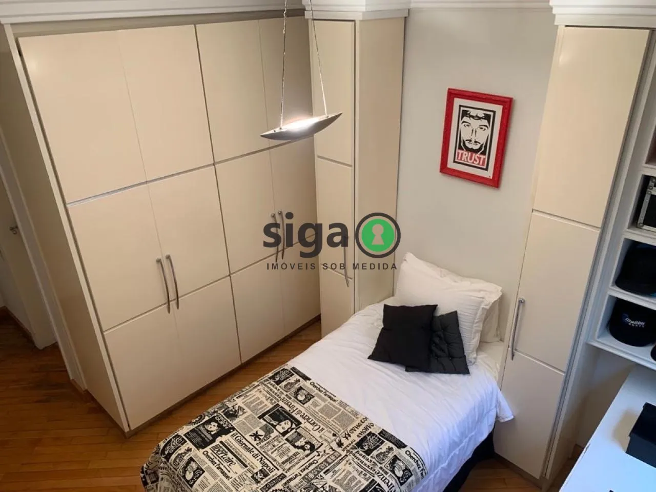 Imagem VENDE no Morumbi, na Vila Suzana, Apartamento de 3 suítes, 3 Vagas e Depósito