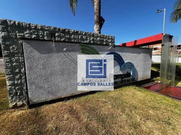 Foto do imóvel Terreno à venda, 495 m² por R$ 300.000,00 - Pompeia - Socorro/SP