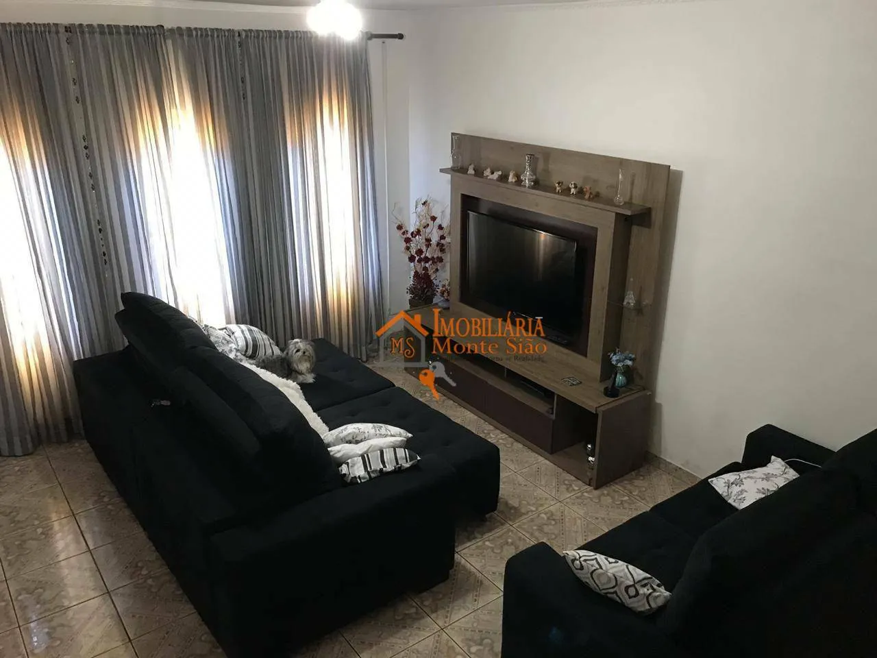 Foto do imóvel Sobrado com 3 dormitórios à venda, 134 m² por R$ 600.000,00 - Jardim Santa Mena - Guarulhos/SP