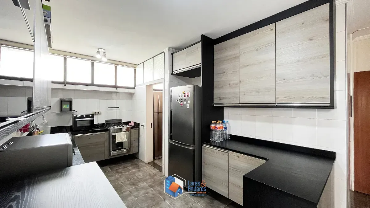 Imagem Apartamento para venda em Santa Cecília com 3 quartos, sendo 1 suíte, 178m²