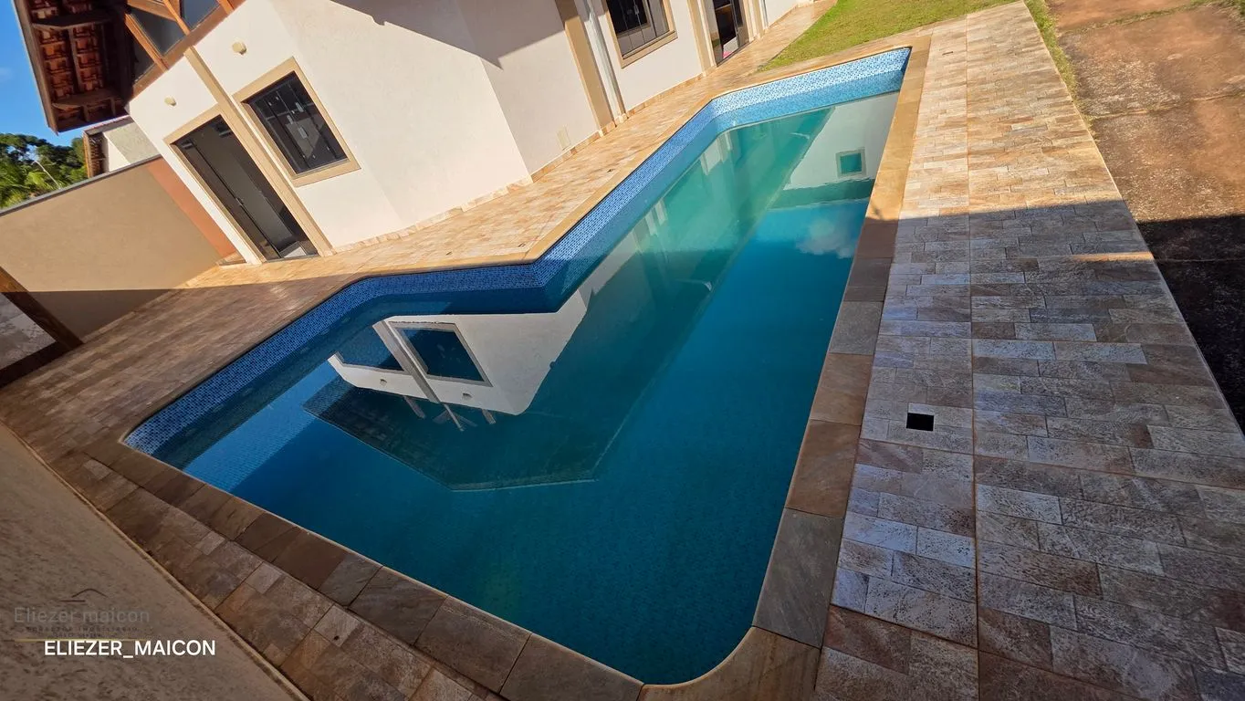 Imagem Casa Venda com piscina e salão de festas na Morada dos Pássaros, Poços de Caldas