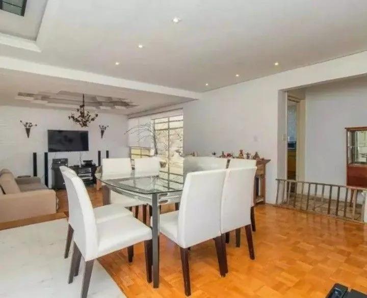Imagem Casa 3d com suíte, bairro três figueira