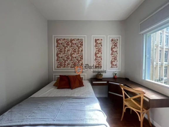Imagem Apartamento com 2 dormitórios à venda, 64 m² por R$ 375.000 - Itararé - São Vicente/SP