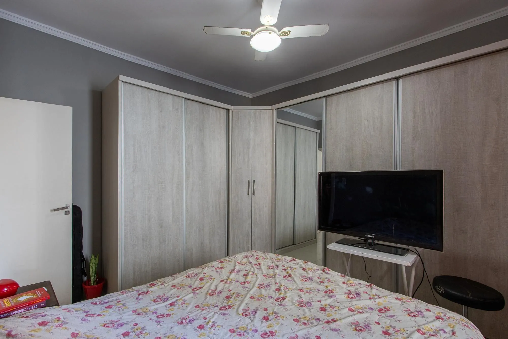 Imagem Apartamento 2 Dormitórios no Menino Deus