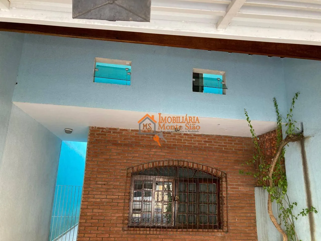 Imagem Sobrado com 3 dormitórios à venda, 245 m² por R$ 690.000,00 - Parque São Miguel - Guarulhos/SP