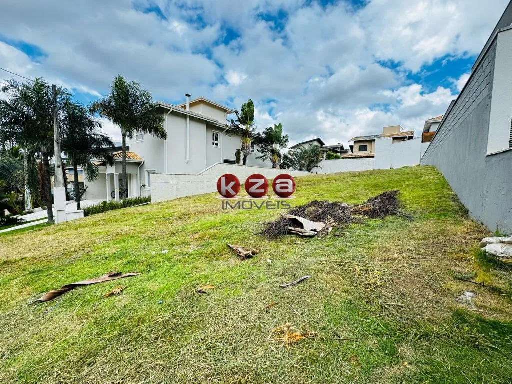 Imagem Terreno exclusivo à venda em condomínio de luxo em Valinhos-SP - 400m² no Condomínio Millenium!