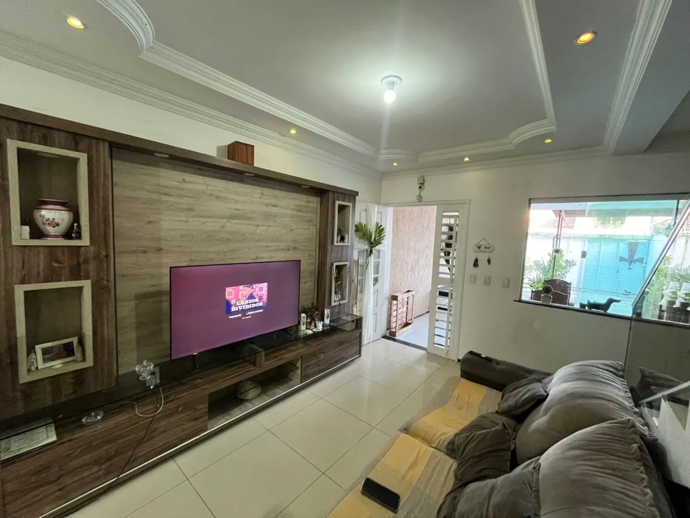 Imagem Casa para Venda em Fortaleza, Antônio Bezerra, 3 dormitórios, 3 suítes, 4 banheiros, 3 vagas