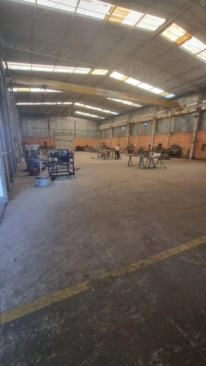 Imagem Barracão de 1498,40m² no Éden - Sorocaba