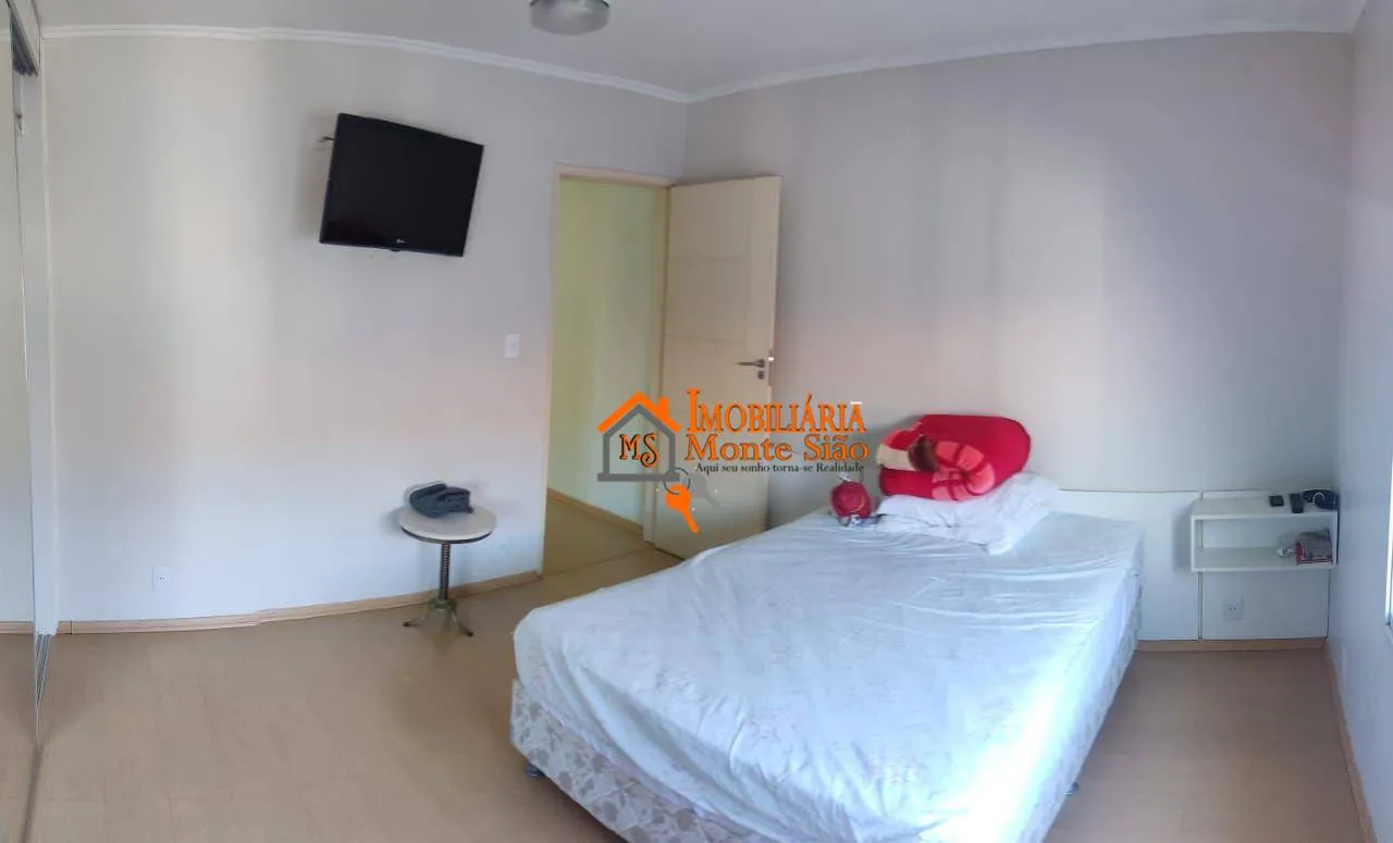 Imagem Sobrado com 3 dormitórios à venda, 280 m² por R$ 850.000,00 - Vila Augusta - Guarulhos/SP