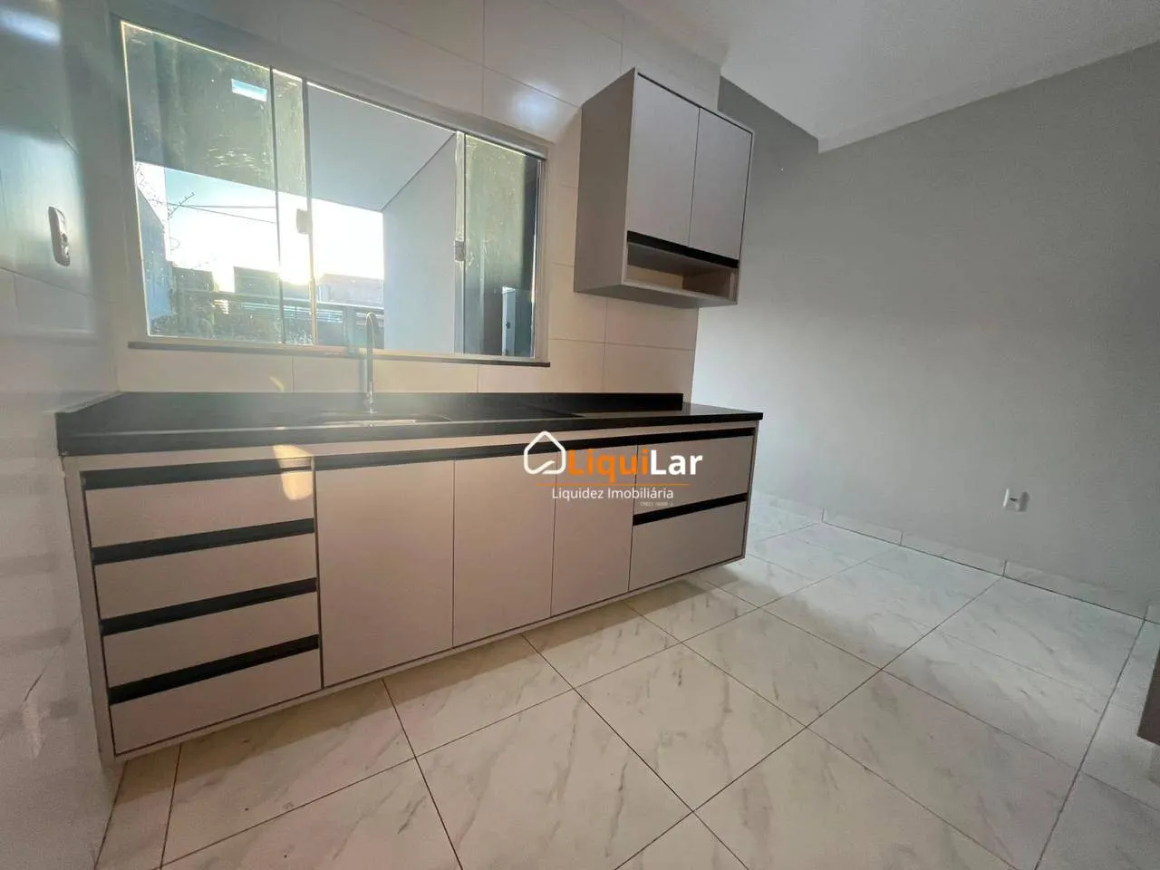 Imagem Casa Moderna com Pé Direito Duplo - Figueiras do Parque (Região São Conrado)