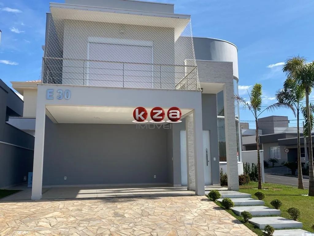 Imagem Linda Casa a venda no Condomínio Villa do Sol em Valinhos - 3 suítes, 2 salas, 5 banheiros, piscina e gourmet, 4 vagas, 230m².