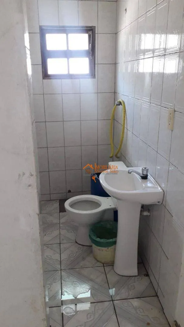 Imagem Sobrado com 3 dormitórios à venda, 180 m² por R$ 480.000,00 - Jardim Paraventi - Guarulhos/SP