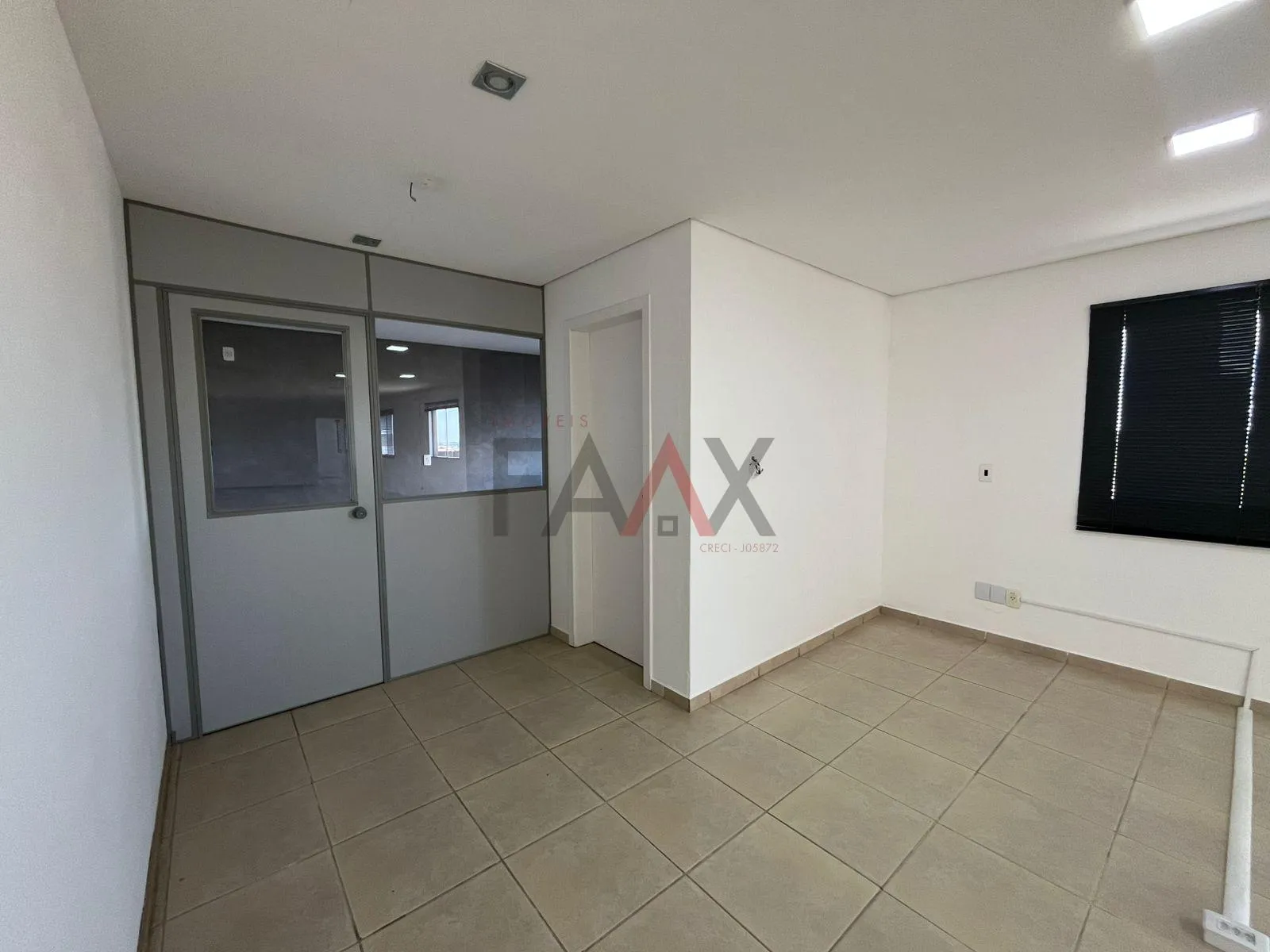 Imagem Excelente Sala Comercial para locação em cima da Odontocenter, CENTRO - Gpva, GUARAPUAVA - PR