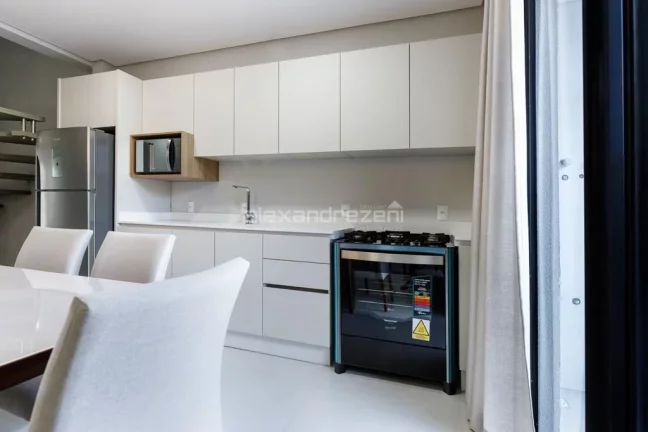 Imagem Triplex 3 Suítes e Piscina