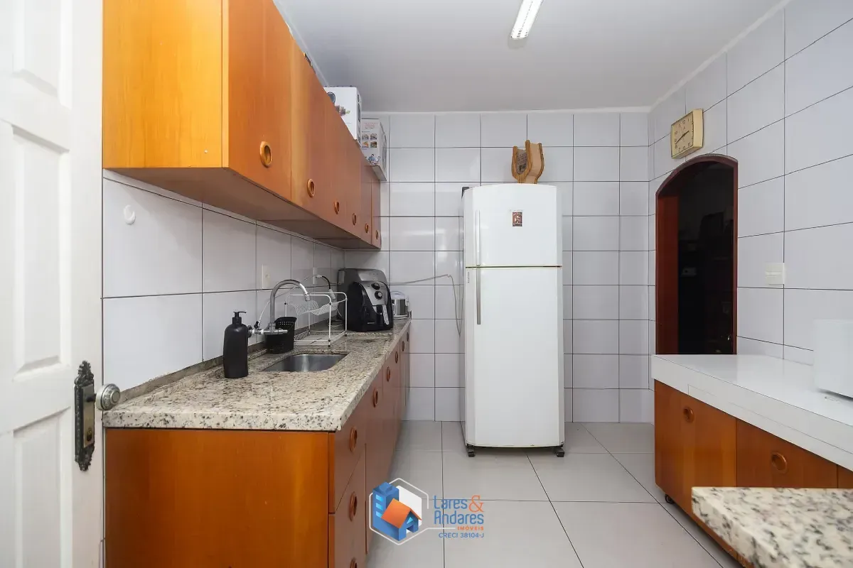Imagem Casa para venda em Cidade Monções com 3 quartos, sendo 1 suíte, 217m²