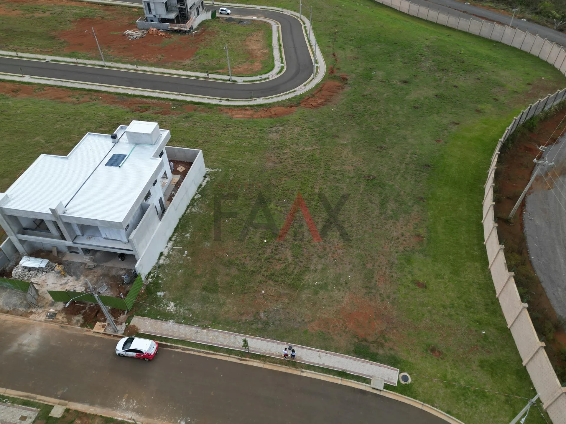 Imagem Terreno á venda de 530m no Grand Forest ao lado da RPC em Guarapuava PR