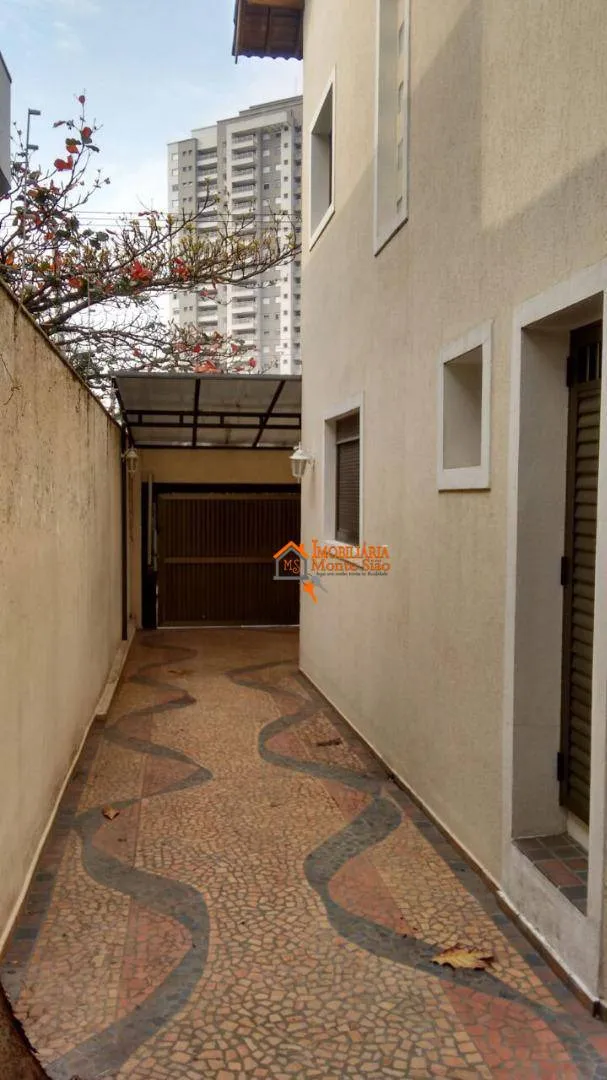 Imagem Sobrado com 5 dormitórios à venda, 365 m² por R$ 1.750.000,00 - Jardim Santa Mena - Guarulhos/SP