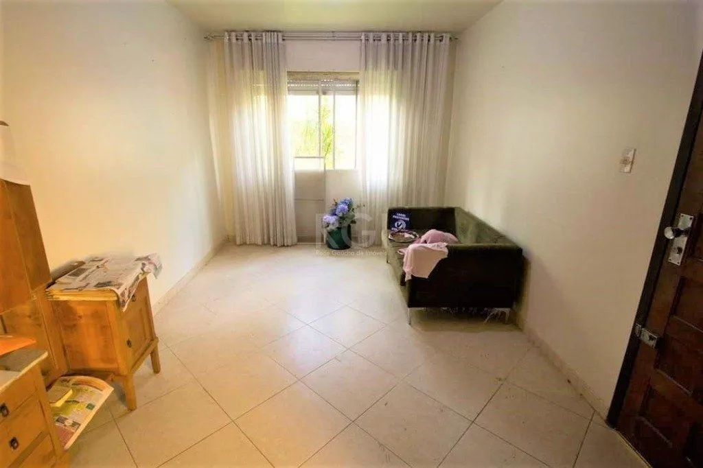 Imagem Casa para Venda - 287m², 3 dormitórios, sendo 2 suites, 4 vagas - Nonoai