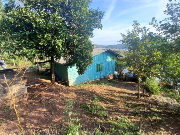 Imagem Casa para Venda em Concórdia, Nações, 2 dormitórios, 1 banheiro