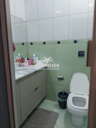 Imagem Casa c/3 dorms. 1 suite e 3 vagas