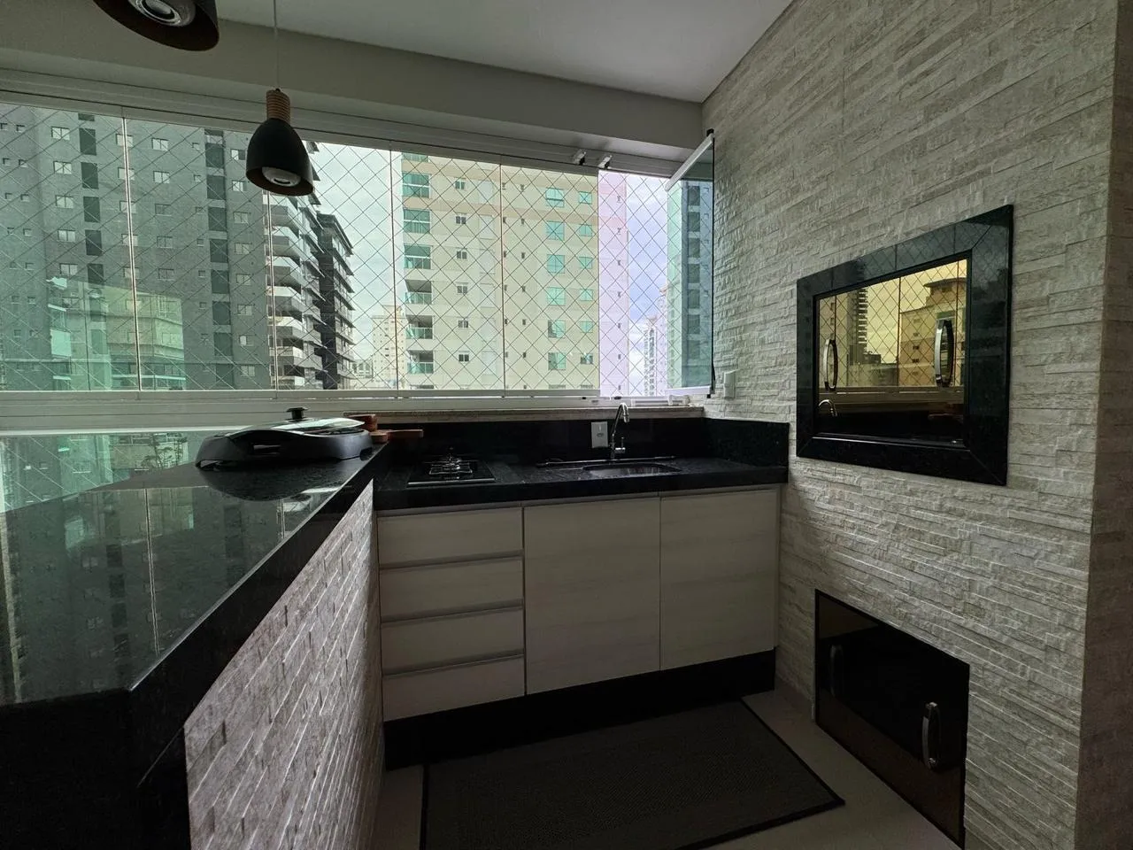 Imagem Apartamento à venda com 140m2 por R$ 1.650.000,00