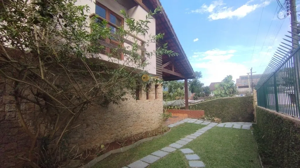 Imagem Casa para Venda em Teresópolis / RJ no bairro Iucas