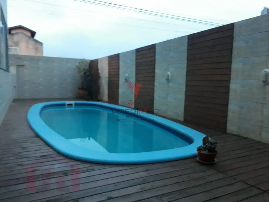 Imagem CASA A VENDA EM PALHOÇAS SC, COM 04 DORMITÓRIOS UM SUÍTE , VALOR R$ 889.000.00