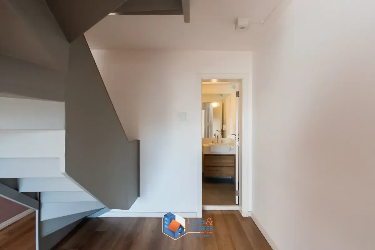Imagem Cobertura para venda em Vila Olímpia com 2 quartos, sendo 1 suíte, 95m²