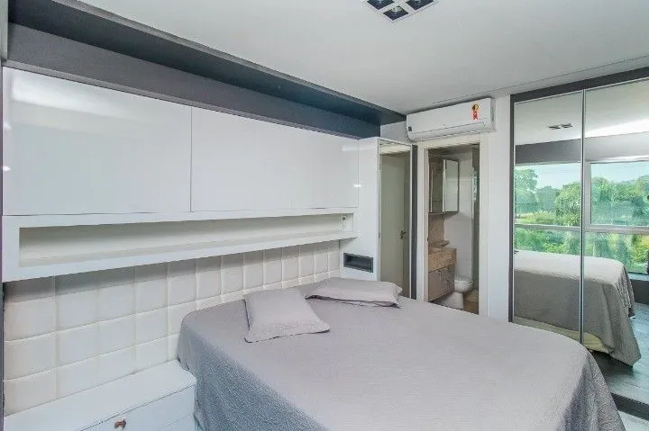 Imagem LOFT MOBILIADO PARA VENDA NO BAIRRO PRAIA DE BELAS - 41M² DE ÁREA PRIVATIVA - 01 VAGA DE ESTACIONAMENTO