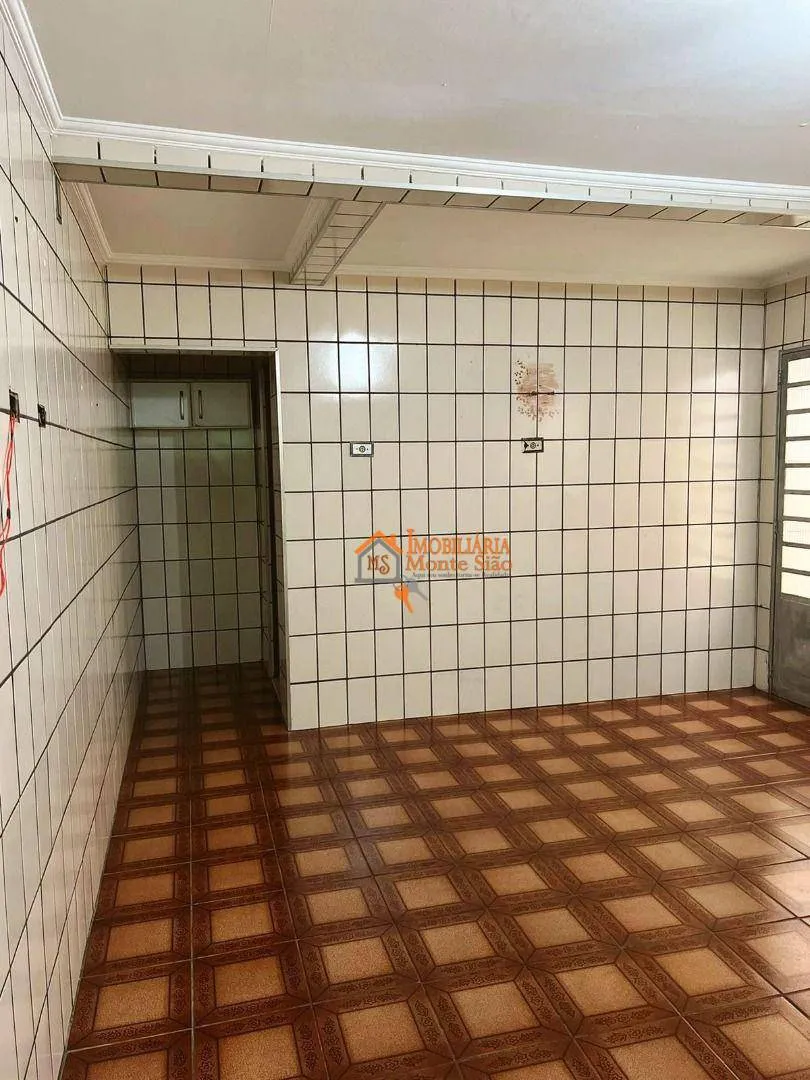 Imagem Sobrado com 3 dormitórios à venda, 298 m² por R$ 599.900,00 - Jardim Adriana - Guarulhos/SP